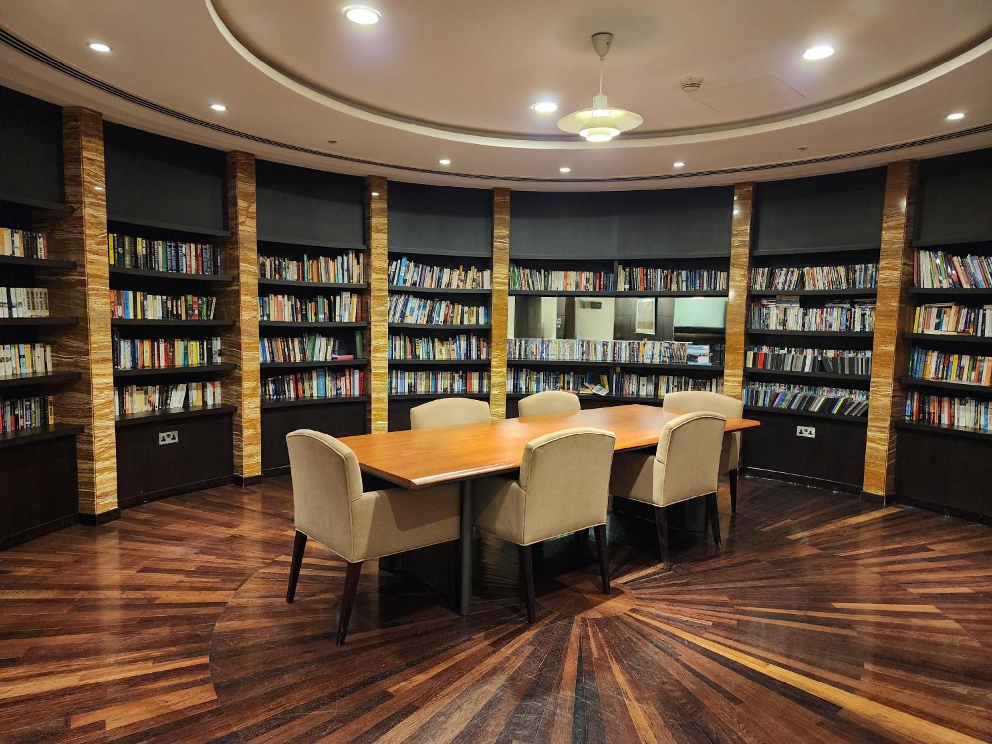 Downtown Oasis, Burj Khalifa Views, Luxury Amenities Apartment Dubai Ngoại thất bức ảnh