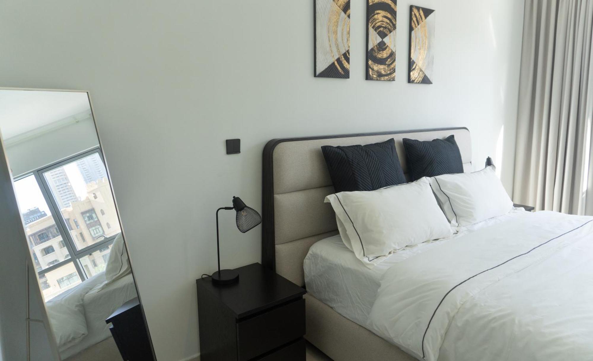 Downtown Oasis, Burj Khalifa Views, Luxury Amenities Apartment Dubai Ngoại thất bức ảnh