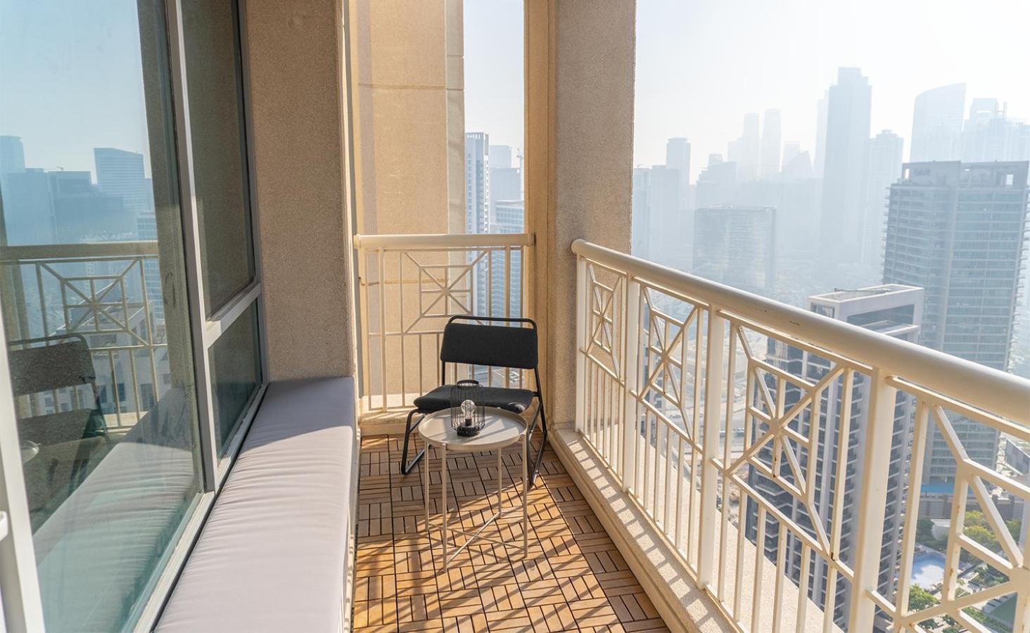 Downtown Oasis, Burj Khalifa Views, Luxury Amenities Apartment Dubai Ngoại thất bức ảnh