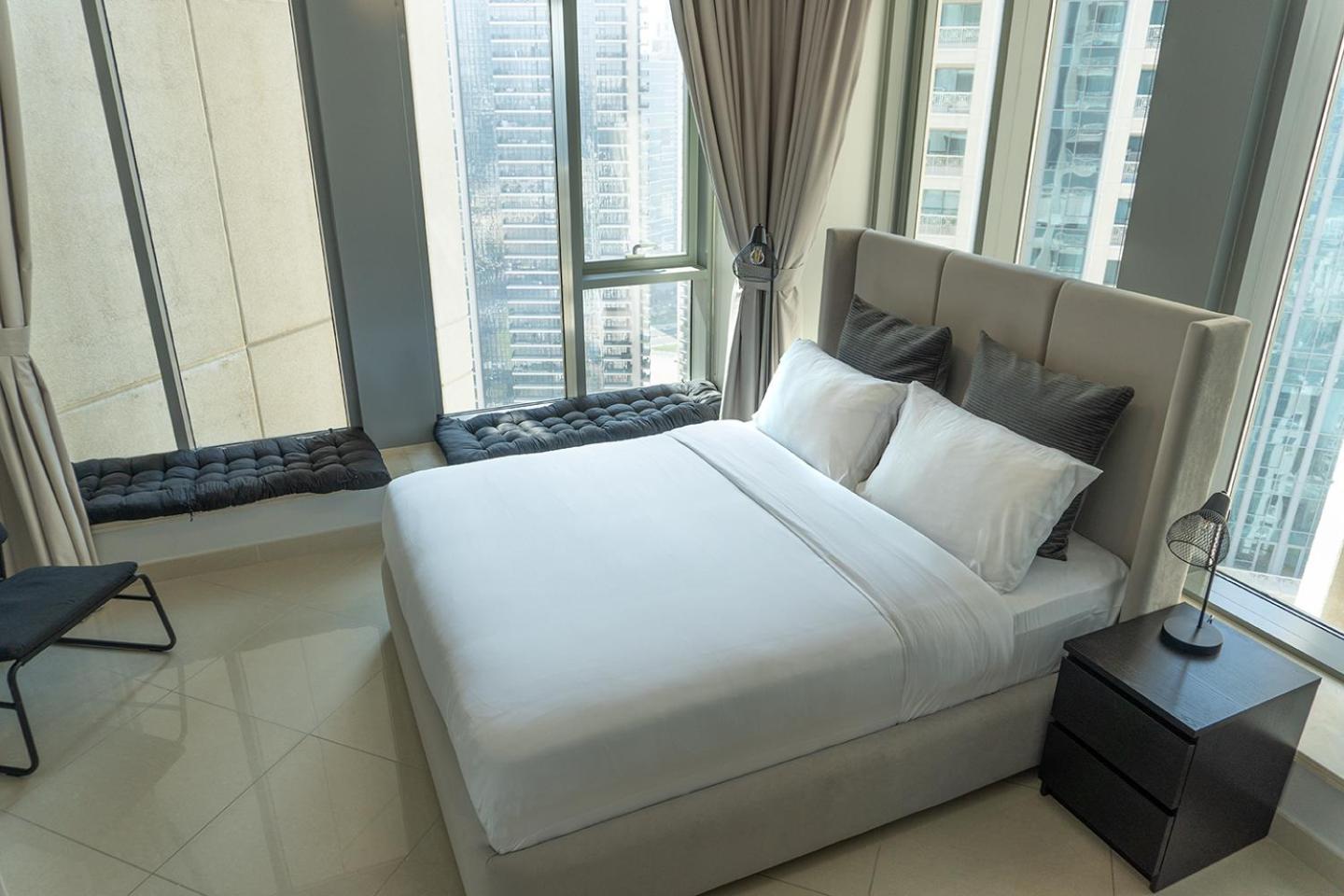 Downtown Oasis, Burj Khalifa Views, Luxury Amenities Apartment Dubai Ngoại thất bức ảnh